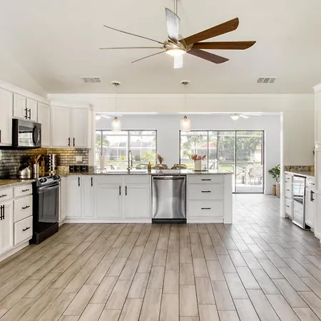 The Endless Summer Hideaway Cape Coral Exterior photo